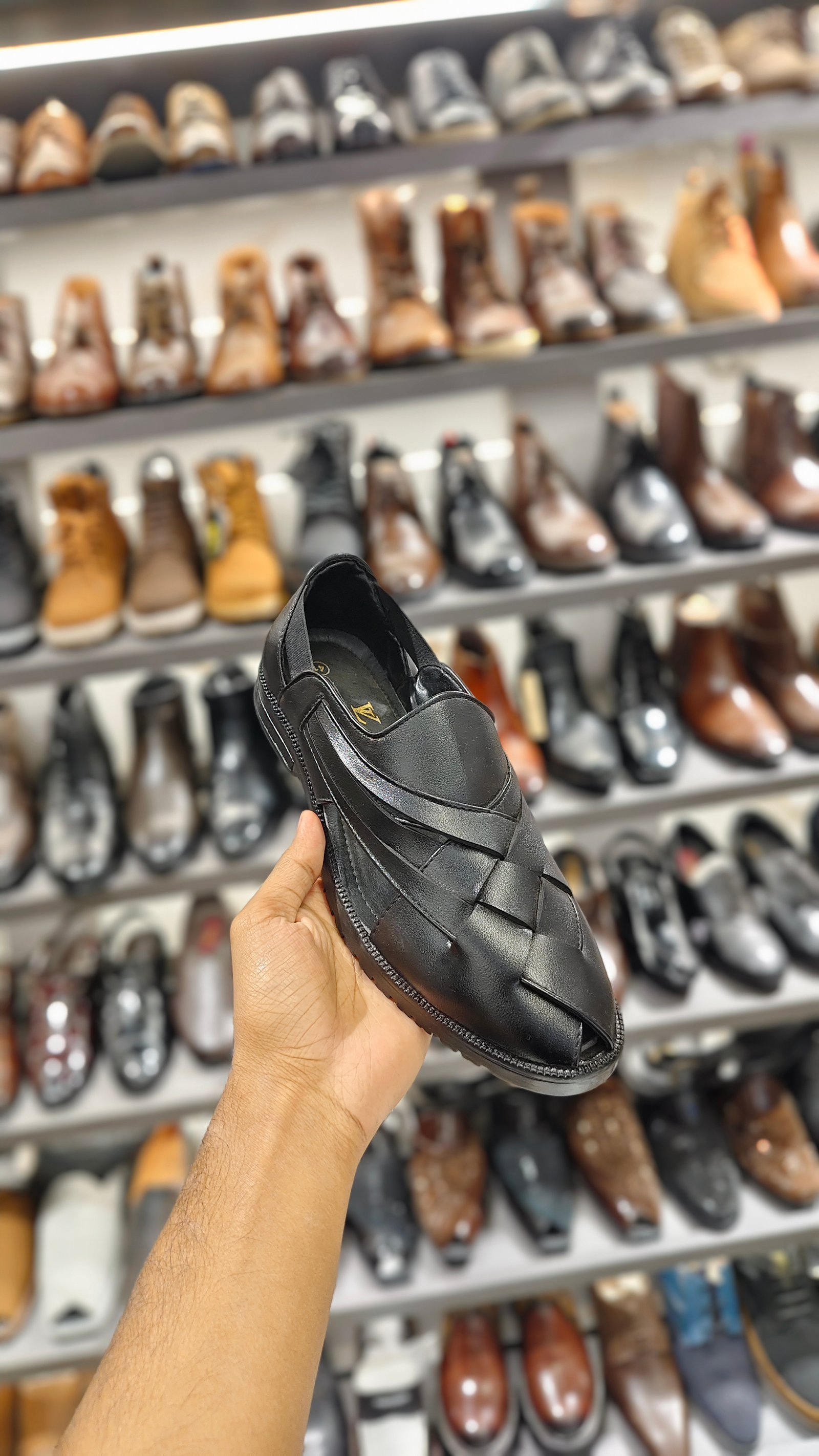 Louis Vuitton Mojdi Black 75